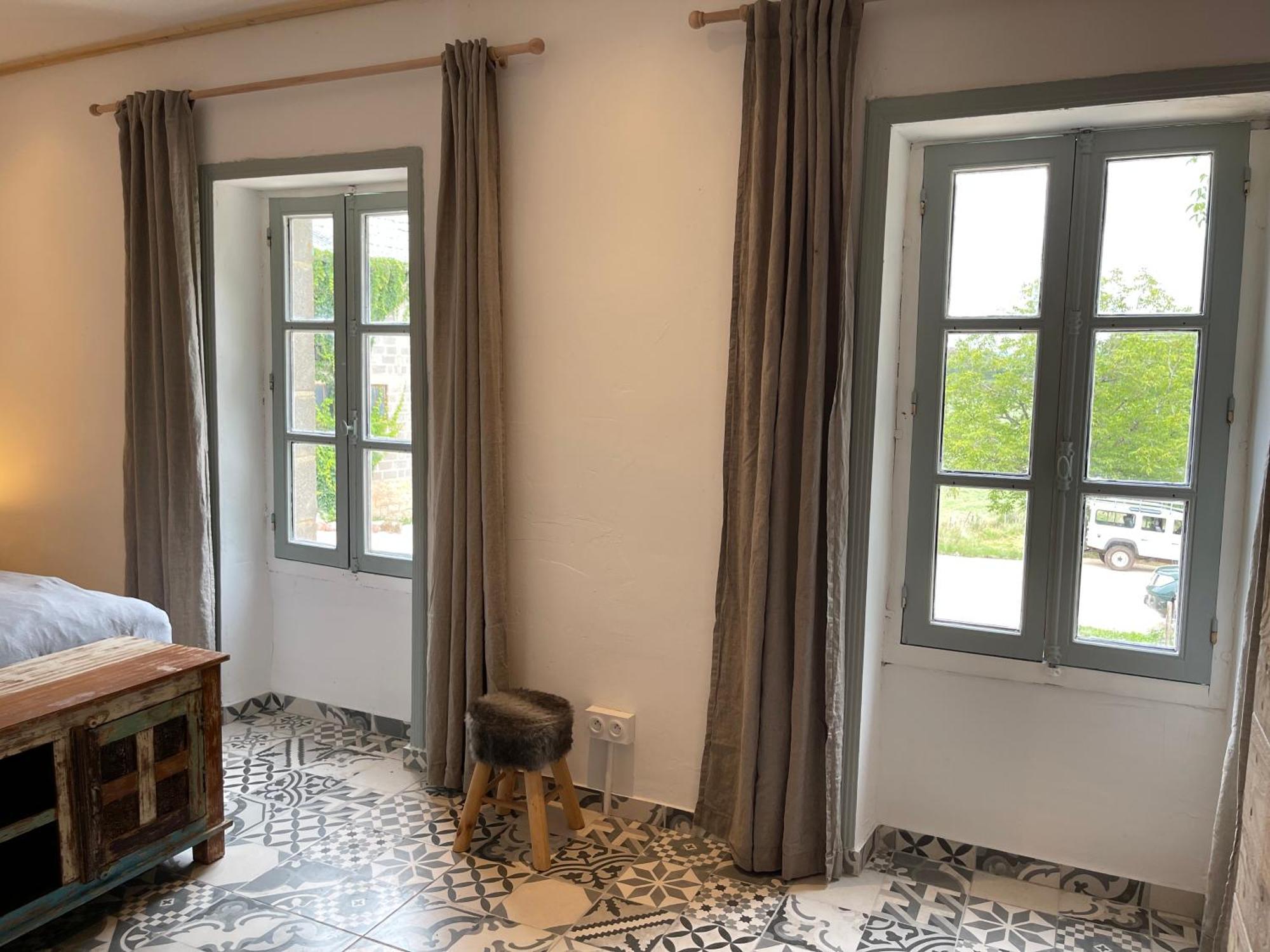 Villa La Belle Petite Ferme Rosiers De Julliac 19350 à Le Bos Extérieur photo